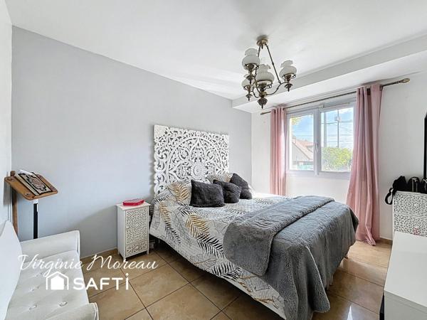 Maison familiale avec beaux volumes – 7 p – 151 m² – Lisses