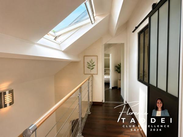 Maison familiale avec garage et jardin à Gif