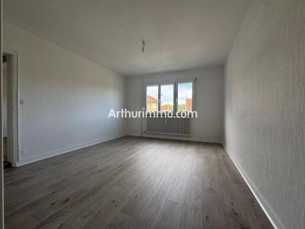 Location                                                      Appartement
                        
                     2 pièces                      46 m2                     à Montmorot