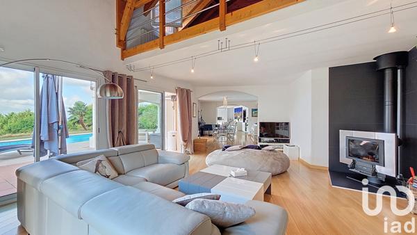 Maison à vendre 6 pièces 199 m² Lescar