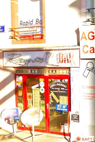 A NE PAS LAISSER PASSER : reprise d'un café, bar, brasserie, crêperie de renom avec sa belle terrasse ensoleillée