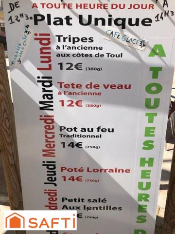 A NE PAS LAISSER PASSER : reprise d'un café, bar, brasserie, crêperie de renom avec sa belle terrasse ensoleillée