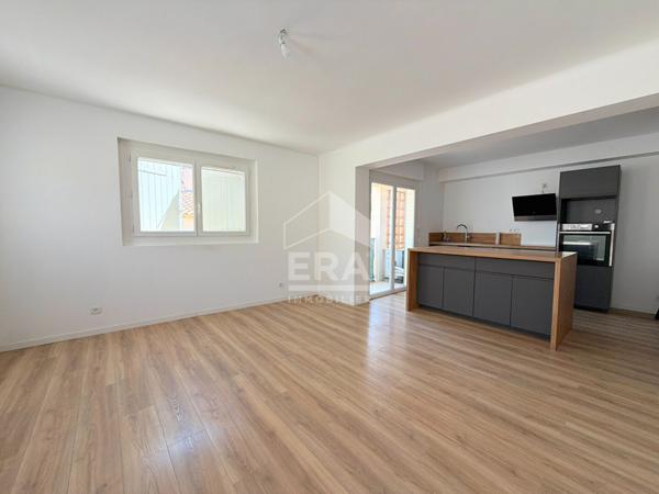 A VENDRE 84120 PERTUIS APPARTEMENT 3 PIECES D'ENVIRON 71M² AVEC BALCON ET UNE PLACE DE STATIONNEMENT