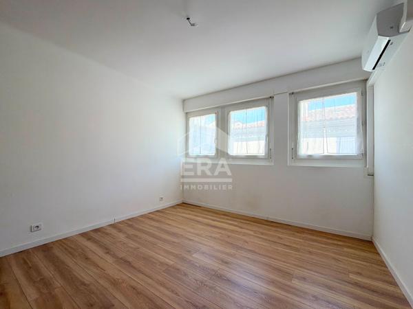A VENDRE 84120 PERTUIS APPARTEMENT 3 PIECES D'ENVIRON 71M² AVEC BALCON ET UNE PLACE DE STATIONNEMENT