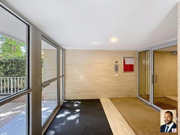 Parking avec gardien d'immeuble à Paris 13ème