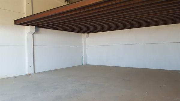 Rivesaltes (66600) Local professionnel 160m²