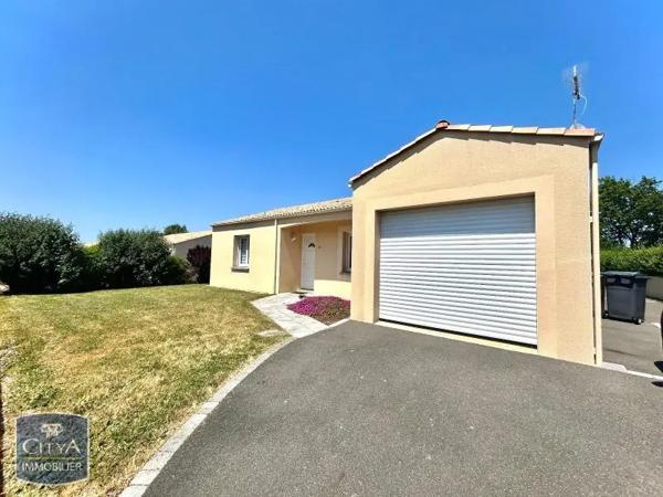 Maison à louer 5 pièces 115.79m² Corcoué-sur-Logne (44650)