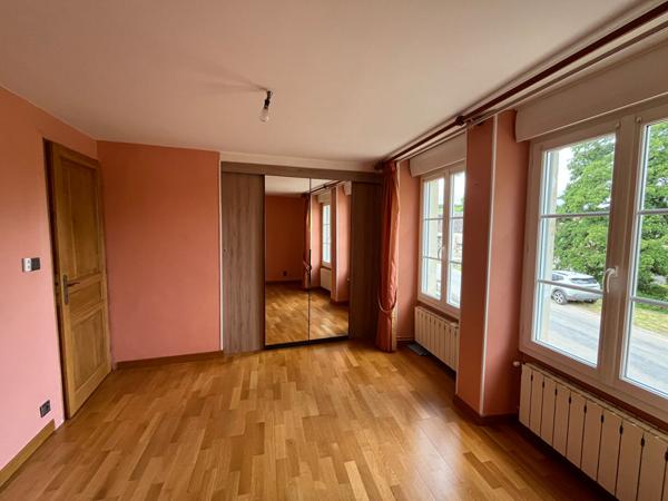 Maison T5 BLIGNY Ref 581B
