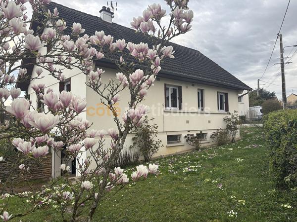 Vente
                Maison117,9 m² - 6 Pièces -
                    SAINT REMY (71100)