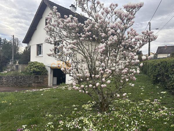 Vente
                Maison117,9 m² - 6 Pièces -
                    SAINT REMY (71100)