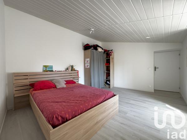 Maison à vendre 5 pièces 111 m² Fontenay-le-Comte