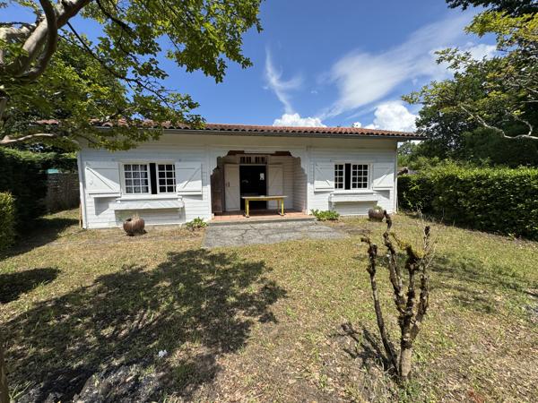 Maison ancienne avec potentiel à Mimizan