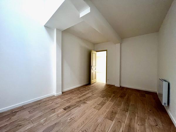 Appartement Montereau Fault Yonne 4 pièce(s) 99,02 m2