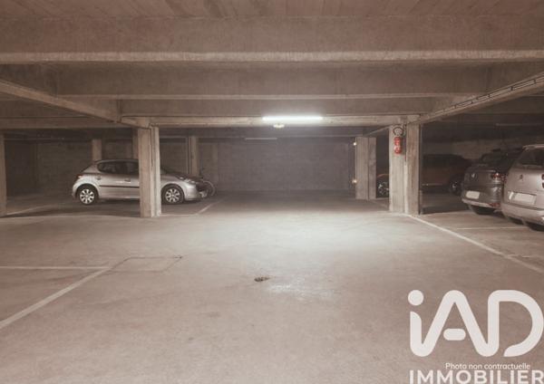 Parking à vendre 12 m² Paris 19