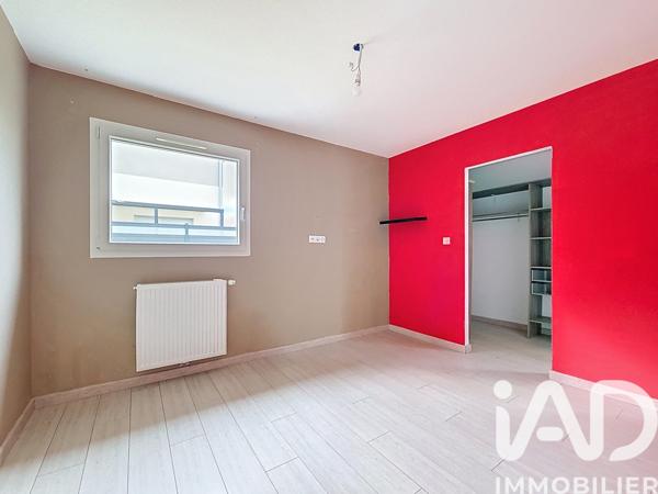 Maison à vendre 8 pièces 145 m² École-Valentin
