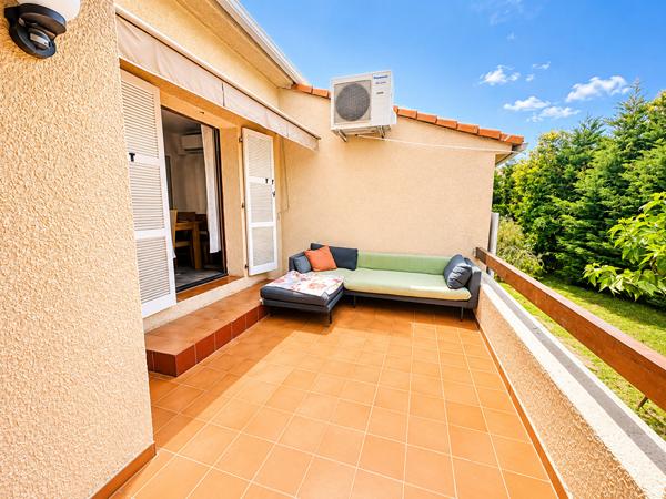 Charmante maison 4 pièces avec vue mer à Borgo - À vendre 409 000 €