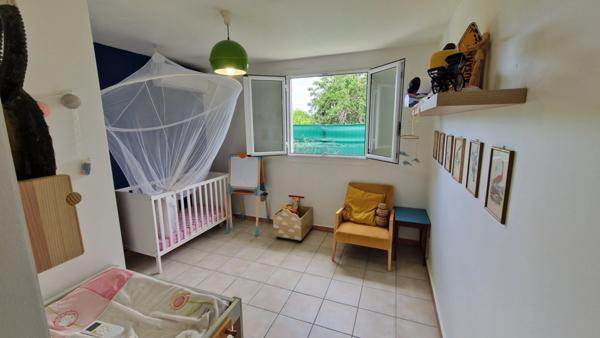 Charmante maison F4 avec piscine sur 610 m² proche plages