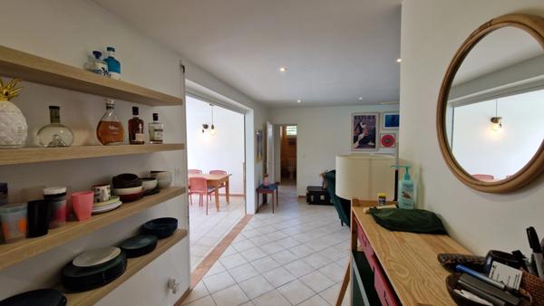 Charmante maison F4 avec piscine sur 610 m² proche plages
