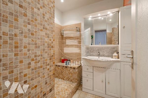 75016 - APPARTEMENT RESIDENCE SENIOR– TRAVERSANT -LUMINEUX- CALME-BALCONS – GRAND CONFORT