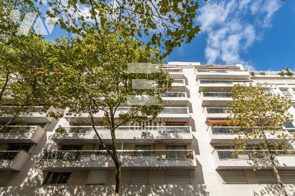 75016 - APPARTEMENT RESIDENCE SENIOR– TRAVERSANT -LUMINEUX- CALME-BALCONS – GRAND CONFORT
