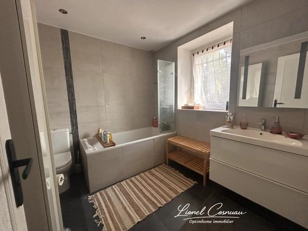 Maison de caractère rénovée 272 m² – 1h de Paris – Proche Dreux – Suite parentale d’exception – Terrain 2100 m² – Accès rapide N12