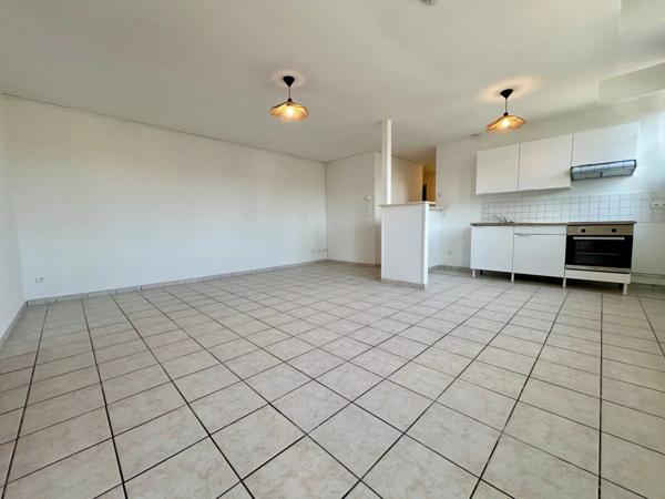 Location Appartement 4 pièces 73 m2 à Saint-Quentin