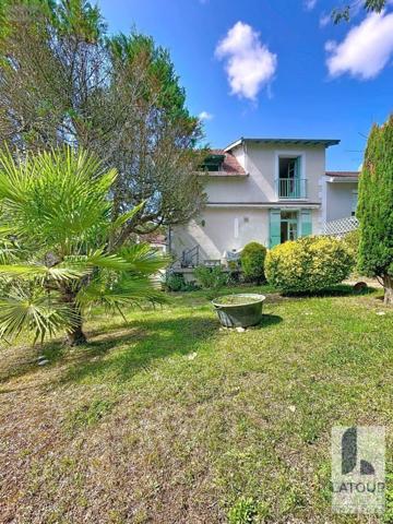 Maison de ville à vendre à Champcevinel en Dordogne (24750), ref : 24001/VENT/636