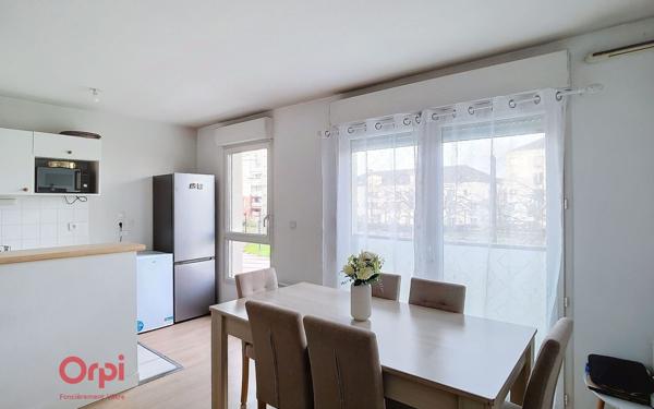 Appartement à vendre    2 pièces • 52 m2 Nantes