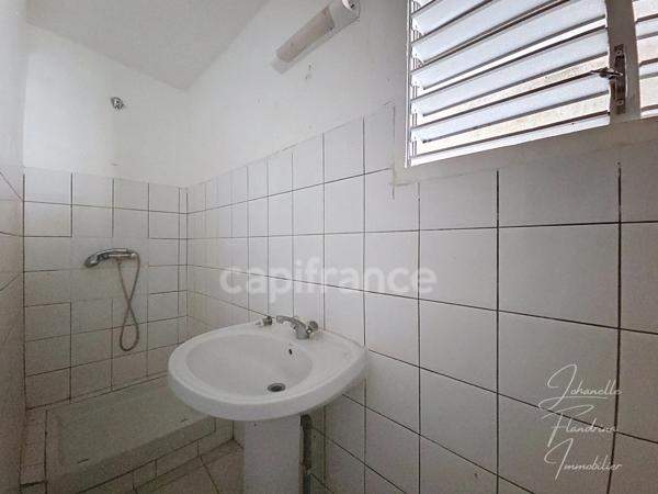 Maison à vendre 4 pièces CAPESTERRE BELLE EAU (971)