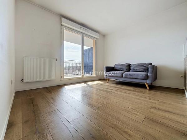Vente                                                      Appartement
                        
                     2 pièces                                         à Limeil-Brévannes