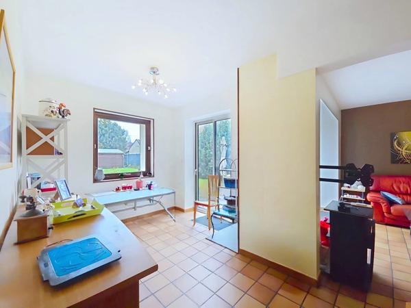 Vente                                                      Maison
                        
                     5 pièces                      103 m2                     à Eppes