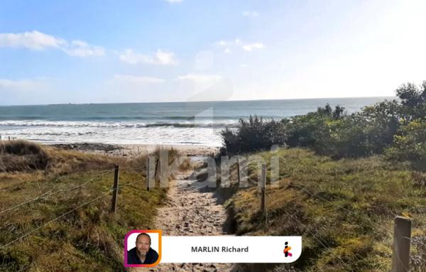Terrain viabilisé en bord de mer, plages de Kersidan et de Dourveil à pied, Trégunc