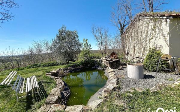 Maison à vendre    6 pièces • 210,26 m2 Vendat