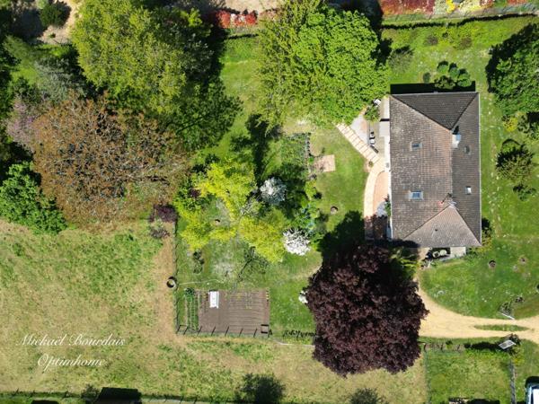Maison familiale 6 chambres avec potentiel, dans un secteur recherché – Calme, nature, volumes et sous-sol total