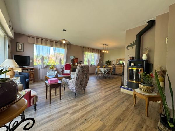 Maison familiale 6 chambres avec potentiel, dans un secteur recherché – Calme, nature, volumes et sous-sol total