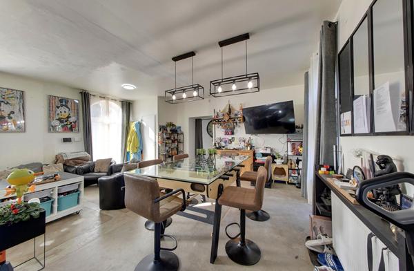 Maison de caractère 6 pièces 172 m² sur cave totale CHEVRY COSSIGNY