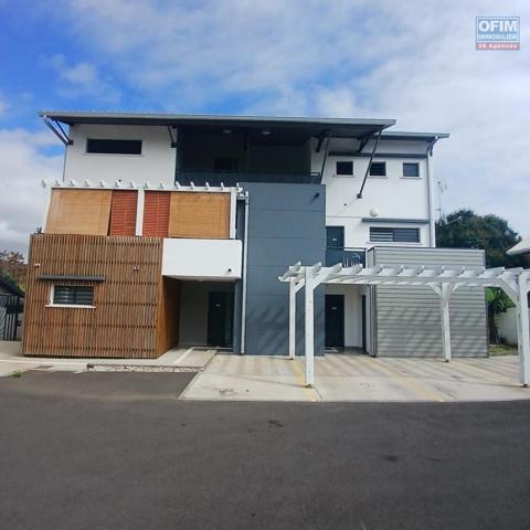 A LOUER bel appartement de type F3 avec jardin sur la Saline Les Hauts!