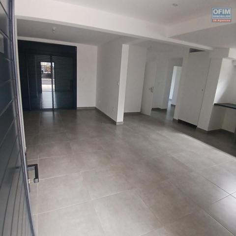 A LOUER bel appartement de type F3 avec jardin sur la Saline Les Hauts!