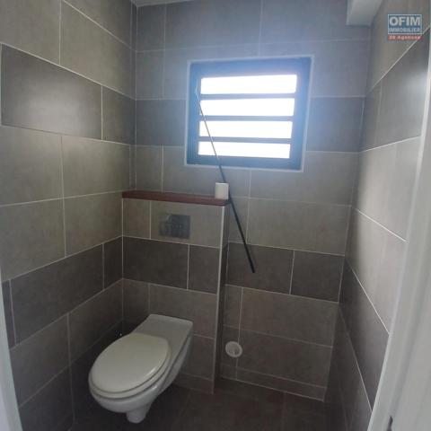 A LOUER bel appartement de type F3 avec jardin sur la Saline Les Hauts!