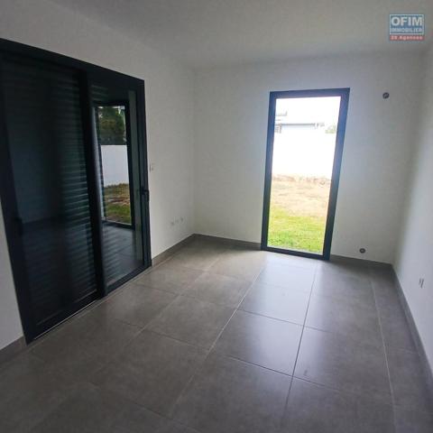 A LOUER bel appartement de type F3 avec jardin sur la Saline Les Hauts!