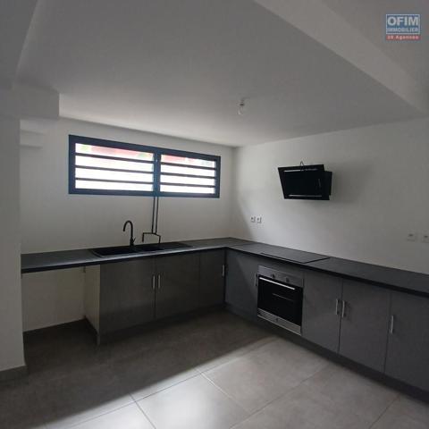 A LOUER bel appartement de type F3 avec jardin sur la Saline Les Hauts!