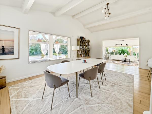 Éguilles (13510) Éguilles – Belle propriété familiale avec dépendances, piscine et double garage.