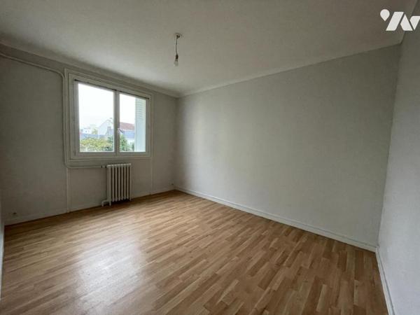 A VENDRE à REZE "Pont Rousseau" APPT T3 avec garage et cave