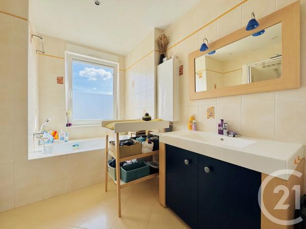 Appartement Duplex à vendre  4 pièces - 99,11 m 2   STRASBOURG  - 67