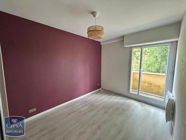 Appartement à louer 3 pièces 70.05m² Charleville-Mézières (08000)