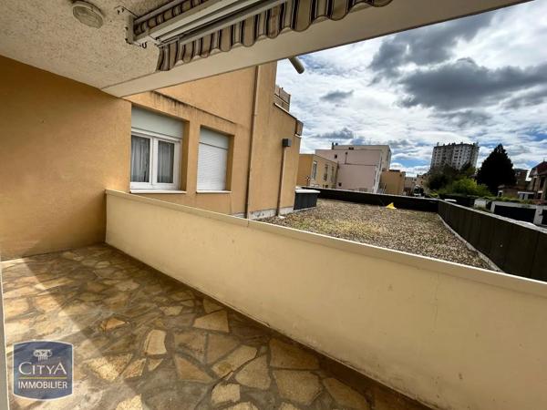 Appartement à louer 3 pièces 70.05m² Charleville-Mézières (08000)