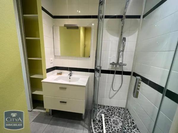 Appartement à louer 3 pièces 57.8m² Saint-Valery-en-Caux (76460)