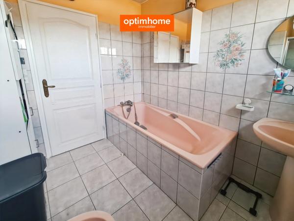 Pavillon 100 m², 3 chambres, sur sous-sol complet – Quartier calme sur Écrouves – 24 Panneaux solaires