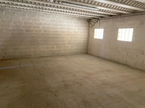 Local d'activité/bureau à louer PONT L'EVEQUE (14)- Superficie de 800 à 1450 m2