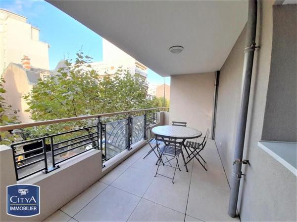 Appartement à louer 3 pièces 72.4m²